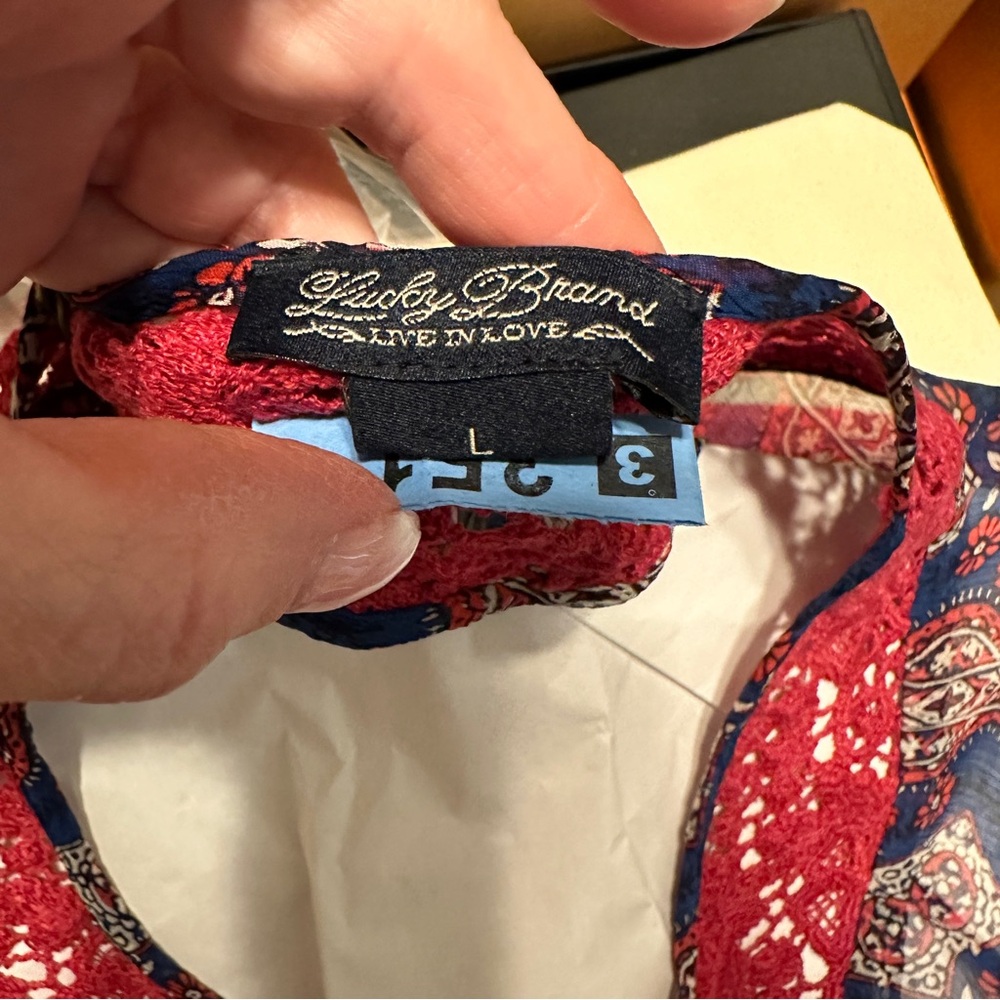 Lucky Brand Like New Blouse Sz Large. Red, white, blue. Ruched tie sleeves - Picture 4 of 5